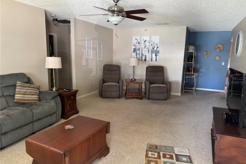 House in Ocala, Florida 3 bedrooms, 130.9 sq.m. № 1908915 - photo 3