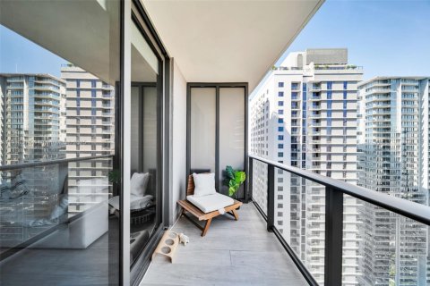 Condo in Miami, Florida, 1 bedroom № 1972508 - photo 22