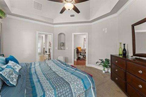 Commercial property in Orlando, Florida 6 bedrooms, 303.14 sq.m. № 1690286 - photo 22