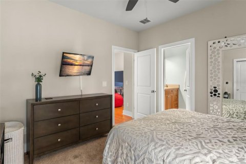 Commercial property in Orlando, Florida 6 bedrooms, 303.14 sq.m. № 1690286 - photo 27