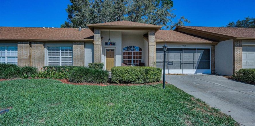 Casa en New Port Richey, Florida 2 dormitorios, 152.36 m2 № 1571677