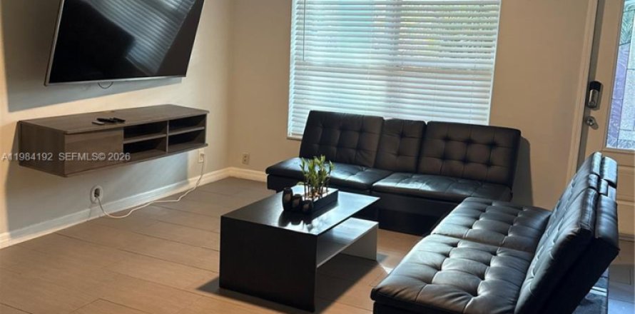 Villa ou maison à Fort Lauderdale, Floride 2 chambres, 78.97 m2 № 2045498