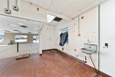 Commercial property in Orlando, Florida 292.64 sq.m. № 2108467 - photo 27