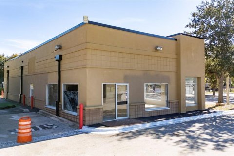 Commercial property in Orlando, Florida 292.64 sq.m. № 2108467 - photo 5