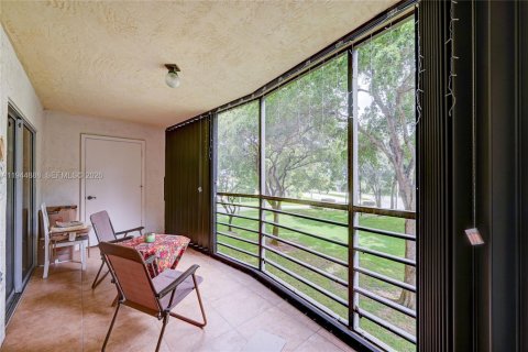 Copropriété à vendre à Boca Raton, Floride: 2 chambres, 107.77 m2 № 2001422 - photo 15