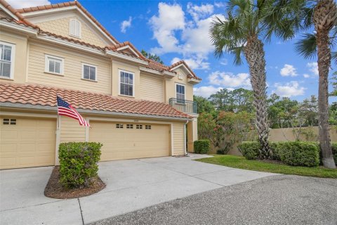 Touwnhouse à vendre à Palm Harbor, Floride: 4 chambres, 215.35 m2 № 1583624 - photo 2
