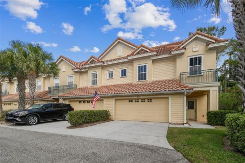 Touwnhouse à vendre à Palm Harbor, Floride: 4 chambres, 215.35 m2 № 1583624 - photo 3