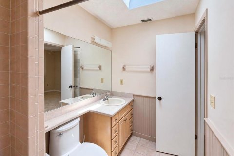 House in Palm Coast, Florida 3 bedrooms, 155.43 sq.m. № 2199844 - photo 8