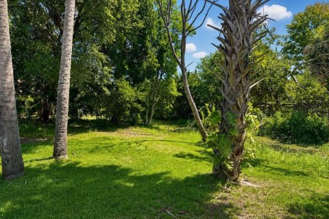 House in Palm Coast, Florida 3 bedrooms, 155.43 sq.m. № 2199844 - photo 20