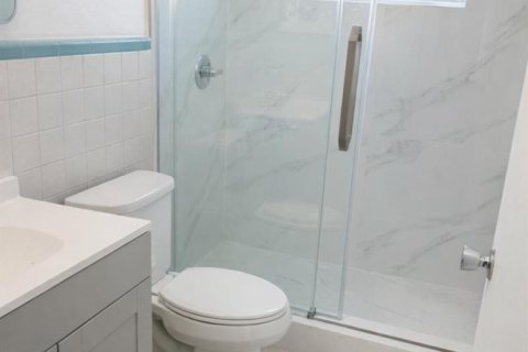 Apartamento en alquiler en Deerfield Beach, Florida, 3 habitaciones, 65.03 m2 № 2088254 - foto 11