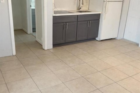 Apartamento en alquiler en Deerfield Beach, Florida, 3 habitaciones, 65.03 m2 № 2088254 - foto 7