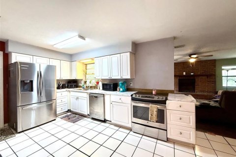Villa ou maison à vendre à Gainesville, Floride: 4 chambres, 216.83 m2 № 1899376 - photo 7