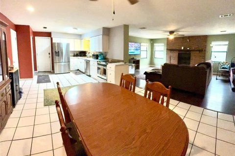 Villa ou maison à vendre à Gainesville, Floride: 4 chambres, 216.83 m2 № 1899376 - photo 6