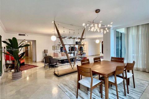 Condominio en alquiler en Key Biscayne, Florida, 3 dormitorios, 274.06 m2 № 1728319 - foto 3