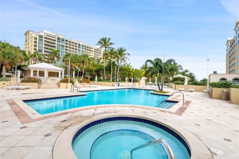 Condominio en alquiler en Key Biscayne, Florida, 3 dormitorios, 274.06 m2 № 1728319 - foto 21