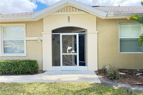 Copropriété à louer à Sun City Center, Floride: 2 chambres, 127.83 m2 № 2413813 - photo 21