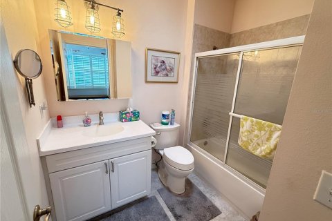 Copropriété à louer à Sun City Center, Floride: 2 chambres, 127.83 m2 № 2413813 - photo 16