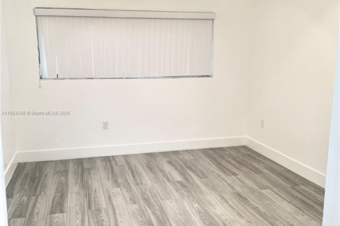 Condominio en venta en Miami, Florida, 3 dormitorios, 98.94 m2 № 1877953 - foto 8