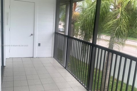 Condominio en venta en Miami, Florida, 3 dormitorios, 98.94 m2 № 1877953 - foto 22