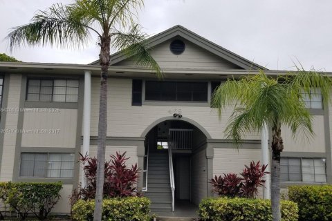 Condominio en venta en Miami, Florida, 3 dormitorios, 98.94 m2 № 1877953 - foto 1