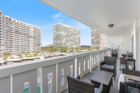 Condominio en venta en Fort Lauderdale, Florida, 3 dormitorios, 200.76 m2 № 1924137 - foto 26