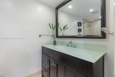 Condominio en venta en Fort Lauderdale, Florida, 3 dormitorios, 200.76 m2 № 1924137 - foto 22