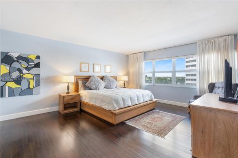 Condominio en venta en Fort Lauderdale, Florida, 3 dormitorios, 200.76 m2 № 1924137 - foto 12