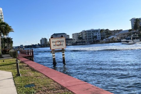 Condo in Fort Lauderdale, Florida, 1 bedroom  № 2180186 - photo 17