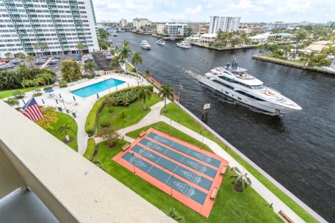 Condo in Fort Lauderdale, Florida, 1 bedroom  № 2180186 - photo 3