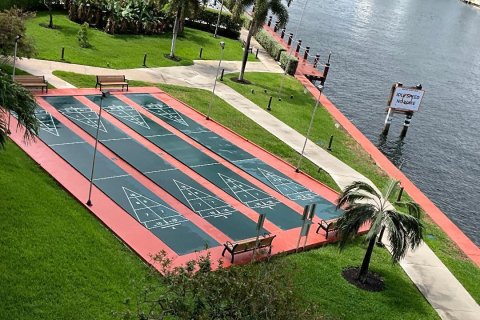 Condo in Fort Lauderdale, Florida, 1 bedroom  № 2180186 - photo 18