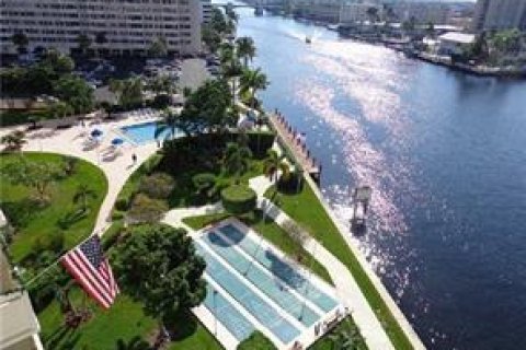 Condo in Fort Lauderdale, Florida, 1 bedroom  № 2180186 - photo 14