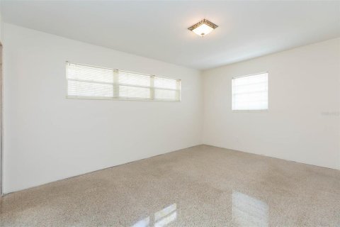 House in Tampa, Florida 3 bedrooms, 142.7 sq.m. № 1511465 - photo 20