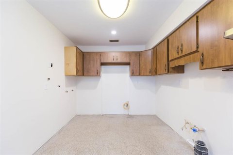 House in Tampa, Florida 3 bedrooms, 142.7 sq.m. № 1511465 - photo 18