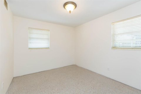House in Tampa, Florida 3 bedrooms, 142.7 sq.m. № 1511465 - photo 29