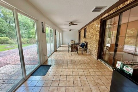 Villa ou maison à louer à DeLand, Floride: 3 chambres, 230.58 m2 № 2096020 - photo 19