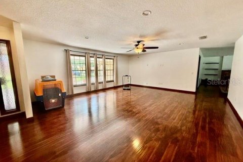 Villa ou maison à louer à DeLand, Floride: 3 chambres, 230.58 m2 № 2096020 - photo 5