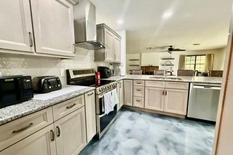Villa ou maison à louer à DeLand, Floride: 3 chambres, 230.58 m2 № 2096020 - photo 14