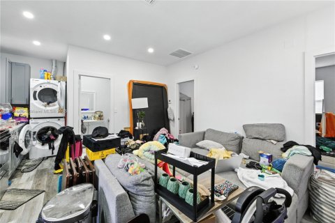 Commercial property in Dania Beach, Florida 236.71 sq.m. № 1939594 - photo 20