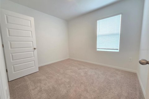 Villa ou maison à louer à Lakeland, Floride: 4 chambres, 154.68 m2 № 2421865 - photo 10