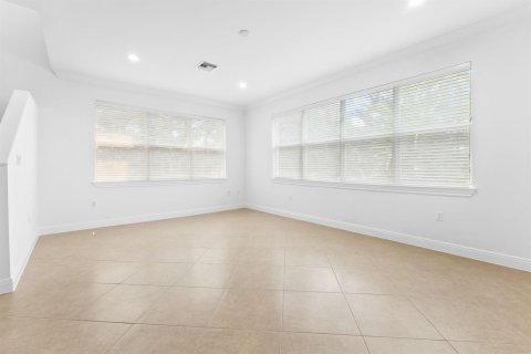 Adosado en venta en Fort Lauderdale, Florida, 2 dormitorios, 151.52 m2 № 2241674 - foto 11