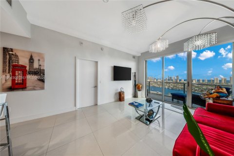 Купить кондоминиум в Норт-Майами-Бич, Флорида 2 спальни, 104.33м2, № 2008686 - фото 6