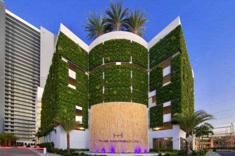 Купить кондоминиум в Норт-Майами-Бич, Флорида 2 спальни, 104.33м2, № 2008686 - фото 27