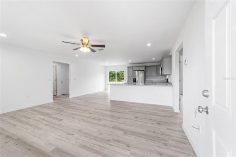 Купить виллу или дом в Даннеллон, Флорида 4 комнаты, 119.57м2, № 1587718 - фото 15