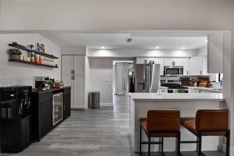 Купить таунхаус в Тамарак, Флорида 2 спальни, 148.92м2, № 2035953 - фото 9