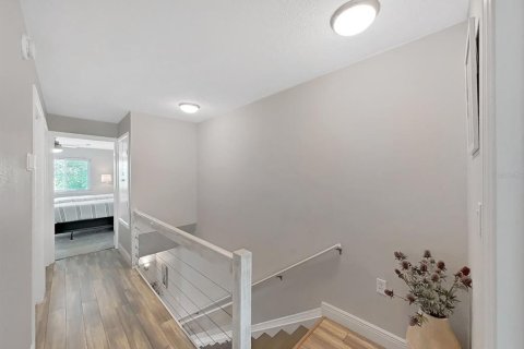 Townhouse in Dunedin, Florida 2 bedrooms, 119.84 sq.m. № 2230579 - photo 23
