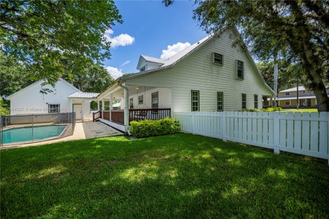 House in LaBelle, Florida 4 bedrooms, 283.26 sq.m. № 1872293 - photo 11