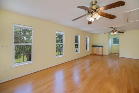 House in LaBelle, Florida 4 bedrooms, 283.26 sq.m. № 1872293 - photo 27