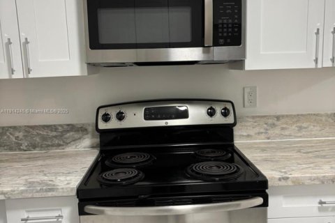 Copropriété à louer à Aventura, Floride: 2 chambres, 102.56 m2 № 1969911 - photo 5