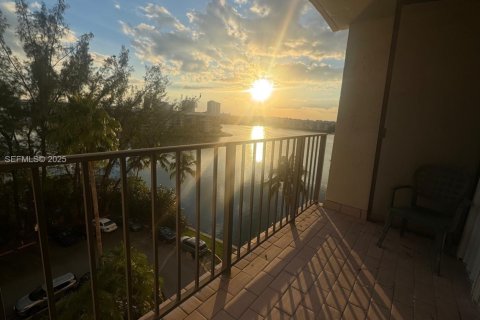 Copropriété à louer à Aventura, Floride: 2 chambres, 102.56 m2 № 1969911 - photo 21