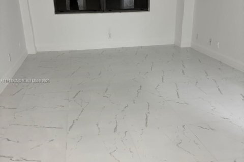 Copropriété à louer à Aventura, Floride: 2 chambres, 102.56 m2 № 1969911 - photo 6